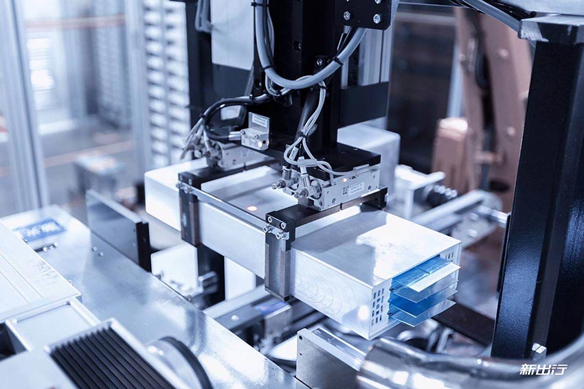 新能源汽車產(chǎn)業(yè)崛起，磁選設(shè)備電池材料除鐵助力電池行業(yè)發(fā)展